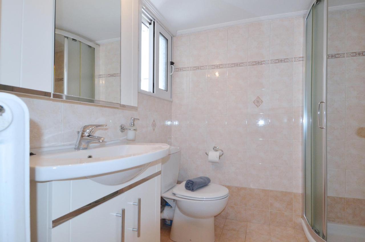 Apartment In The Heart Of Athens Next To Metro Exterior foto