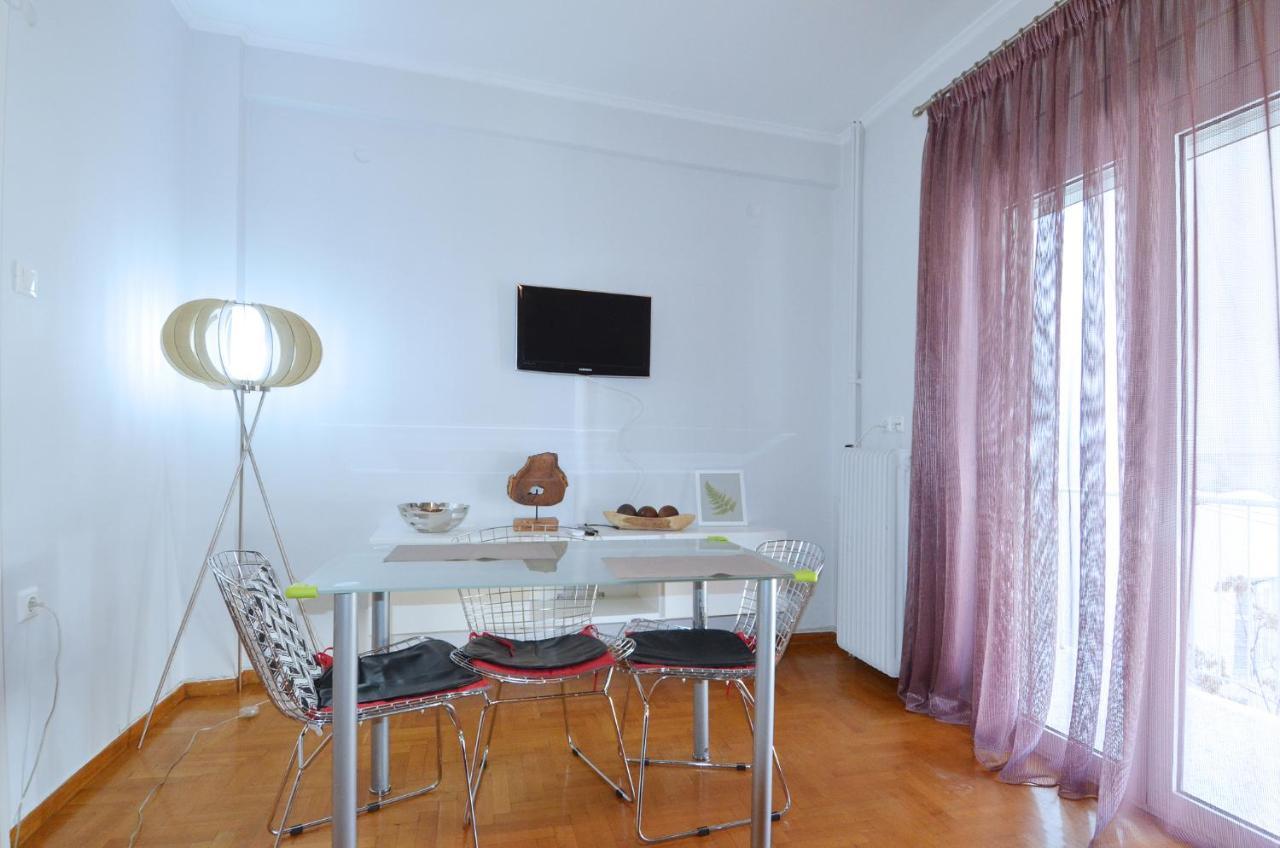 Apartment In The Heart Of Athens Next To Metro Exterior foto
